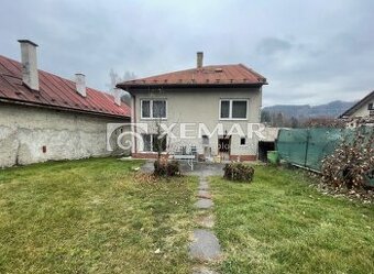 Predaj: Rodinný dom v Ľubietovej – veľký pozemok, garáže,...