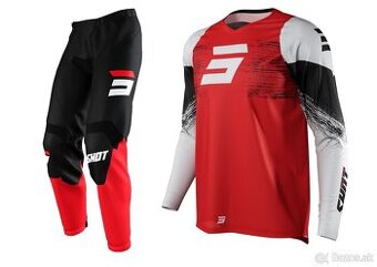 set komplet dres nohavice červeno čierny shot
