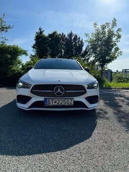 Mercedes benz cla 180 kupe 2022 ako nove