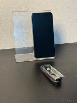 Predám Samsung Galaxy S23 8GB Rám 128GB Green Bežné známky
