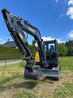 Pásový bagr Volvo EC60C – rok 2012