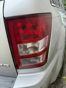 zadne svetla svetlo na jeep grand cherokee wk wh