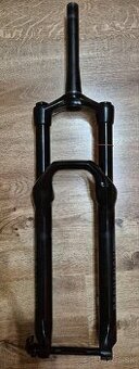 Predam vidlicu Rock Shox 29".
Zdvih vidlice: 140 - 160 m