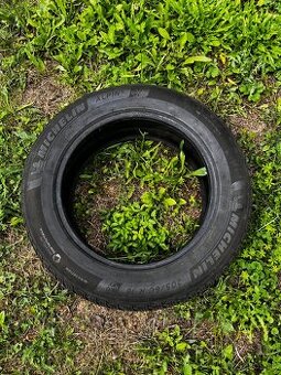 2x zimné penumatiky Michelin zimné