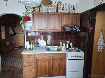 3 izbový byt s kumbálom na Solinkach v pôvodnom zachov…