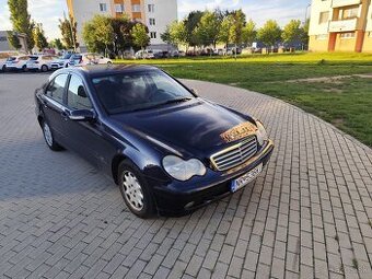 W203