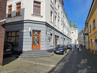Obchodný priestor na prízemí, centrum Žiliny - 112 m2