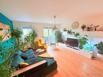 STUPAVA - NA PREDAJ útulný 2i byt s parkovacim státim