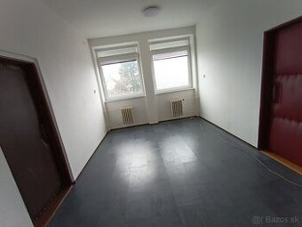 Na prenájom kancelária Nitra - Chrenová