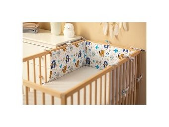 Mantinel do postieľky Vafle Lesné zvieratká Sivý 180 x 30 cm