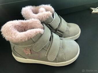 Nové sivé dievčenské topánky číslo 24 - 1