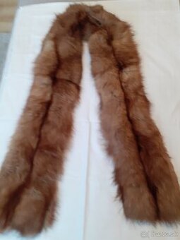 Predám kožušinový šal.