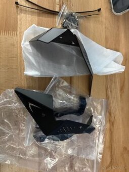 BMW r1300gs kovová ochrana klapky