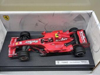 F1 FERRARI F2007 2007 MARLBORO RAIKKONEN HOTWHEELS 1:18