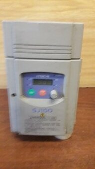 Frekvenčný menič Hitachi SJ100 – 015NFE 1,5kW digitál použit