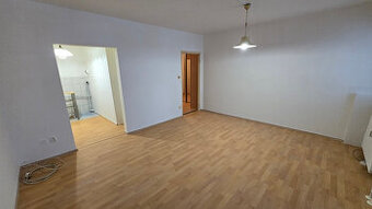 1-izb. byt s balkónom v Leviciach na Školskej ulici