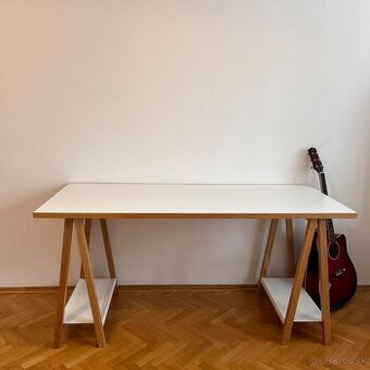 Pracovný stôl Highbury Trestle