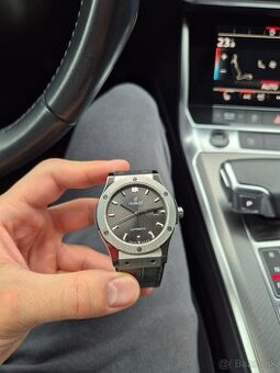 hodinky v štýle Hublot Classic Fusion Racing Grey 42mm