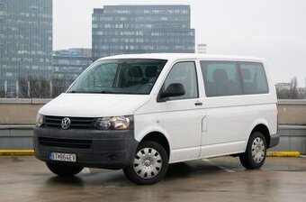 Volkswagen T5 Transporter 9 miestny Ťažné zariadenie