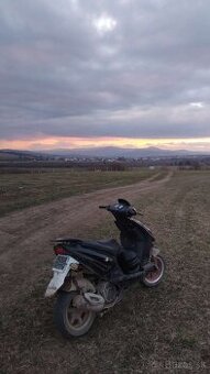 Skúter 125