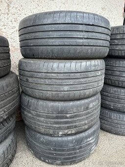 225/45r17