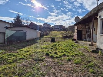 Stavebny pozemok Jarok