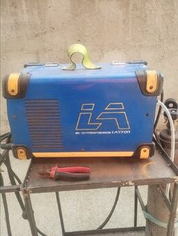 Zváracka CO2 Laston