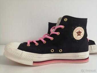 CONVERSE čierne
