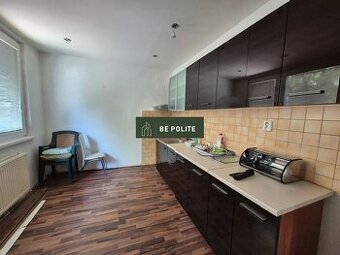 EXKLUZÍVNE Predaj 3-izbový byt, 64 m2, čiastočná rekonštrukc