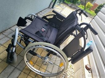 invalidny vozík XL 61cm do170kg pridavne brzdy pre asistent