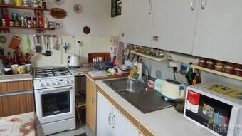 SPEKTRUM REALITY- Na Predaj 3-izbový byt, 63 m2 s balkónom,