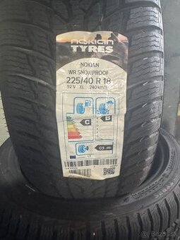 Nokian 225/40/18 92V sneproof dot 3019