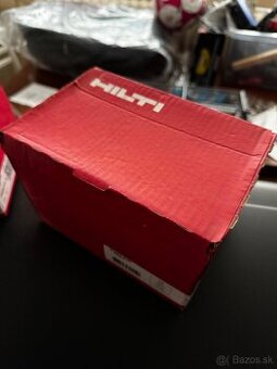 HILTI Vruty s rámovou hmoždinkou 10x80