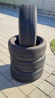 ZIMNÉ PNEUMATIKY BRIDGESTONE BLIZZAK LM001 245/50 R19 105V
