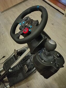 Logitech G29 volant + páka + pedále + stojan