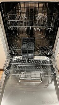 🧼✨ Predám vstavanú umývačku Candy– TOP STAV