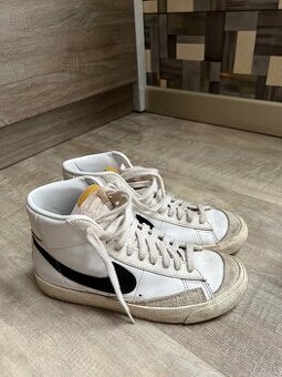 Nike boty velkost 39