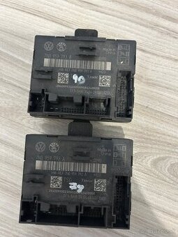 Riadiaca jednotka dveri skoda superb 2