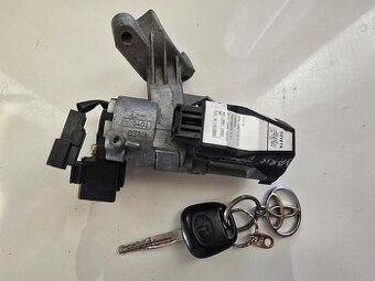 Spínačka Toyota Yaris 89783-0D010