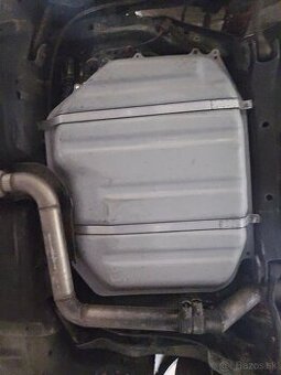 Palivova nadrz Honda CRX