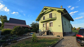 ekný rodinný dom v Leviciach - Ul. Svätý Ján - poz. 1912 m2