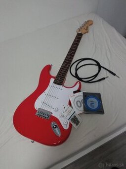 Elektrická gitara Fender Squier Stratocaster a príslušenstvo