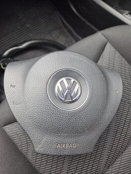 PREDÁM VW GOLF VI PASSAT B7 JETTA AIRBAG TROJRAMENNÝ