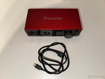 Focusrite 2i2 3rd Gen + Audio Technica AT2020