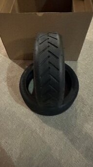 Náhradná pneumatika 8,5 x 2 pre Xiaomi elektrickú kolobežku.