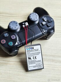 Veľká 2000 mAh batéria pre SONY Ovládač Dualshock 4 na PS4 - 1