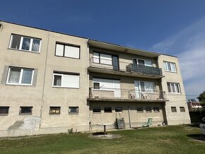 3 izbový byt 69 m2 a garáž v obci Jahodná za 74.900 €