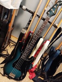 Yamaha Pulser bass PB400