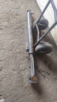 New Holland piest