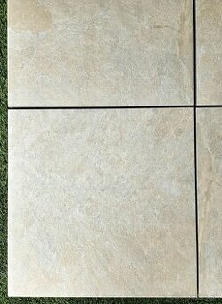 Dlažba 60x60x2cm,na terče, krémovy odtieň protišmyk